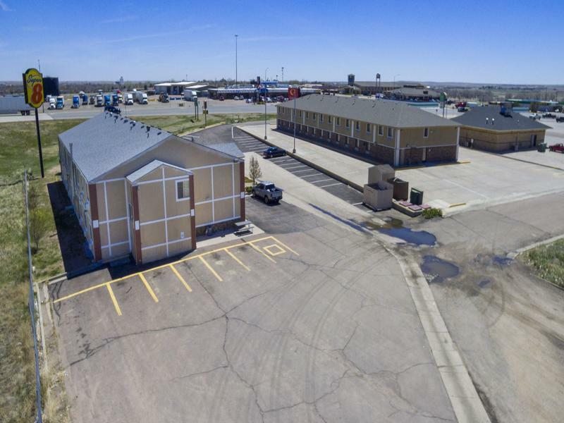 Hotel Super 8 By Wyndham Limon Exterior foto